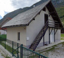 Hiša - v deležu ½, Ilirska cesta, 4270 Jesenice