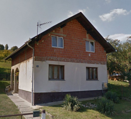 Hiša, Ulica 30. svibnja, Milanovac, 33000 Virovitica