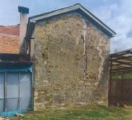 Hiša - v deležu ½, Šared, 6310 Izola