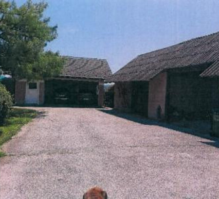 Pomožni objekt, garaža - v deležu ½, Veliki Obrež, 8257 Dobova