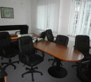Pisarniška oprema in pohištvo, gostinska oprema, trgovinska oprema - možen posamičen nakup (cene od 20 € do 350 €)