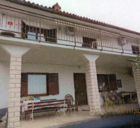 Dvostanovanjska hiša - v deležu ½, Kampolin, Lucija, 6320 Portorož