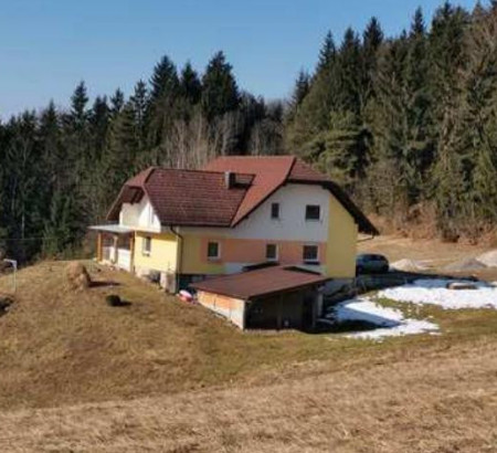 Hiša - v deležu ½, Belšak, 2391 Prevalje