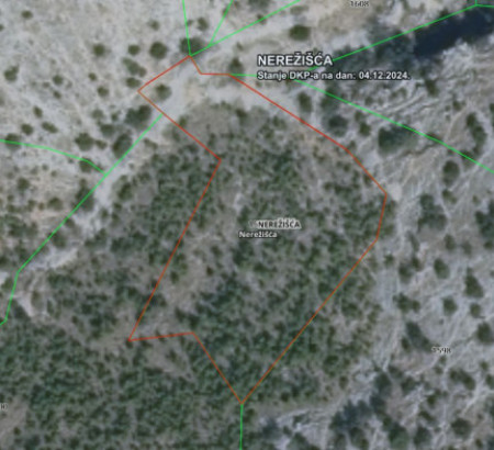 Kmetijsko gozdno zemljišče št. 2 - v deležu 5/9, Nerežišća, 21423 Nerežišća, Otok Brač