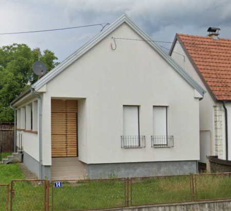 Hiša - v deležu ½, Ulica Maka Dizdara, 32259 Gunja