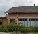Stanovanjsko poslovna hiša - v deležu ½, Grančarska cesta, 49247 Zlatar Bistrica