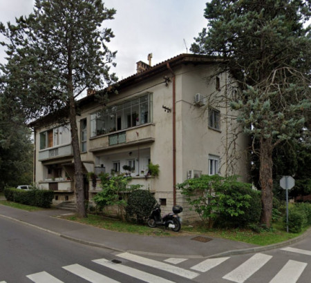 Podstrešni prostori št. 4, Kajuhova ulica, 6310 Izola