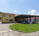 Poslovna stavba, bencinski servis, Knežak, 6253 Knežak