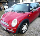 Mini Cooper, letnik 1. reg. 2002