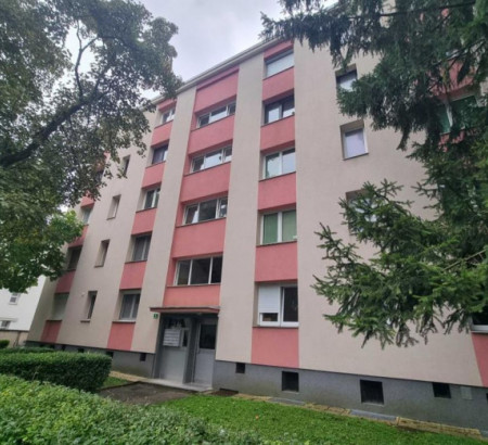 Stanovanje, Smoletova ulica, 1000 Ljubljana