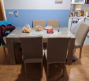 Kuhinjska miza (les, steklo)