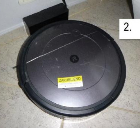 Robotski sesalec iRobot Roomba
