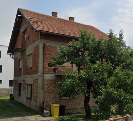 Hiša - v deležu ½, Topolovečka ulica, 10000 Zagreb