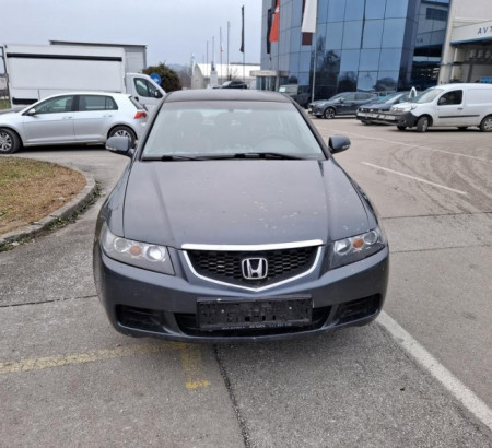 Honda Accord 2.2, letnik 1. reg. 2005