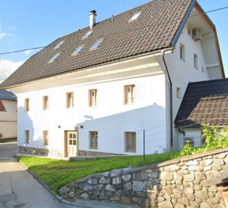 Apartmajska hiša, Mencingerjeva ulica, 4264 Bohinjska Bistrica