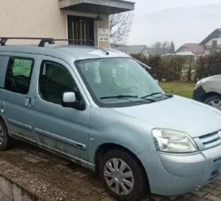 Citroen Berlingo 2.0, letnik 2004