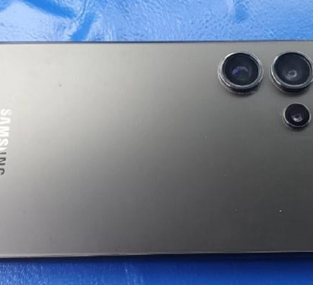 Mobilni telefon Samsung Galaxy Ultra Pro 24