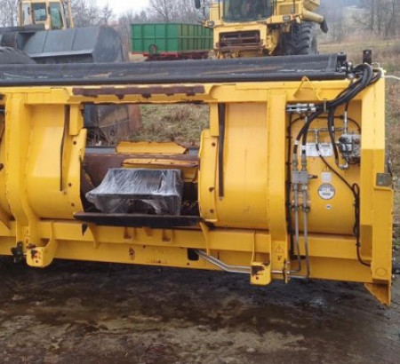 Priključek za pobiranje sena New Holland 300FP, letnik 2019