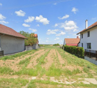 Stavbno zemljišče - v deležu ½, Ulica Antuna Matije Reljkovića, 32281 Ivankovo