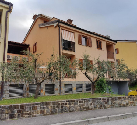 Stanovanje, Plavje, 6281 Škofije