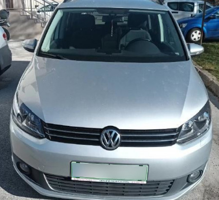 Volkswagen Touran 1.6 TDI, letnik 1. reg. 2014