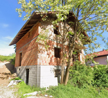 Nedokončana hiša, Varta, 2313 Fram