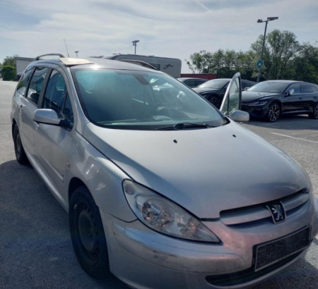Peugeot 307 Monospace 2.0 HDI, letnik 1. reg. 2011