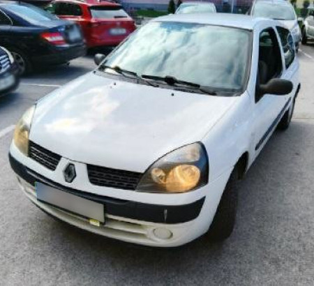 Renault Clio 1.2, letnik 1. reg. 2003