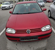 Volkswagen Golf 1.9, letnik 1. reg. 2002