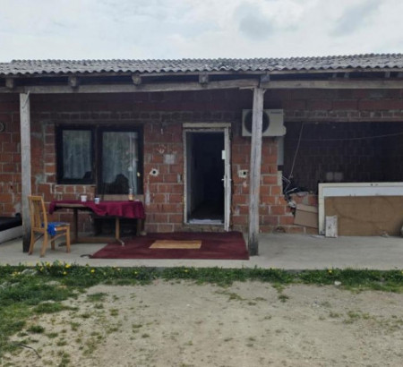 Hiša, Ulica prekmurske čete, 9232 Črenšovci