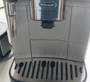 Kavni aparat DeLonghi ECAM290.31.SB, sesalec Ecolab Floormatic 360S, opekač kruha Philips, transportni voziček (do 20 kg)