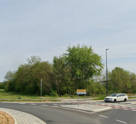 Stavbno zemljišče - v deležu ¼, Cesta proletarskih brigad, 2000 Maribor