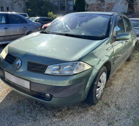 Renault Megane 1.6 16V, letnik 1. reg. 2004