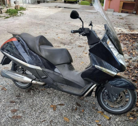 Aprilia Atlantic 500, letnik 1. reg. 2003
