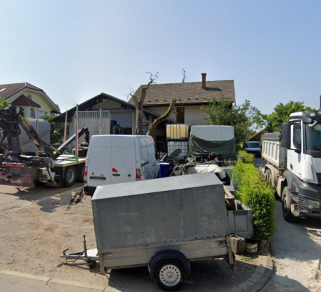 Hiša - v deležu ½, Dvorje, 4207 Cerklje na Gorenjskem