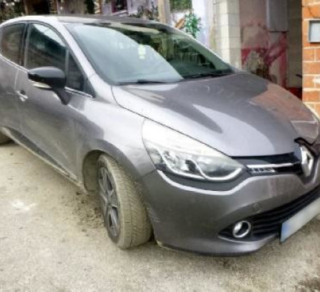 Renault Clio 1.5 DCI, letnik 1. reg. 2015