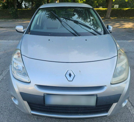 Renault Clio 1.2 16V, letnik 2011