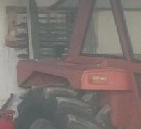 Traktor IMT 567, letnik 1984