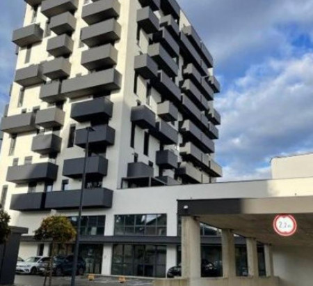 Garažno mesto, Šišenska cesta, 1000 Ljubljana