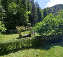 Stavbno zemljišče - v deležu ½, Log, 8294 Boštanj