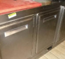 Inox pult s hladilnimi predali
