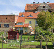 Vrstna hiša, Koroška cesta, 2000 Maribor