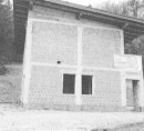 Nedokončana hiša, Podmolniška cesta, Podmolnik, 1261 Ljubljana - Dobrunje