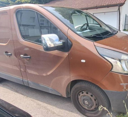 Renault Trafic 1.6 DCI, letnik 1. reg. 2015