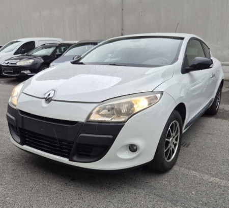 Renault Megane Coupe 1.6 16V, letnik 1. reg. 2011