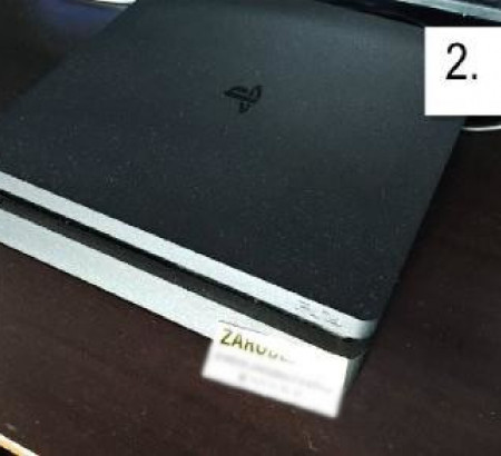 Igralna konzola Sony Playstation 4