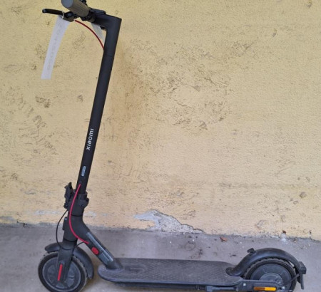 Električni skiro Xiaomi Electric Scooter 3 Lite