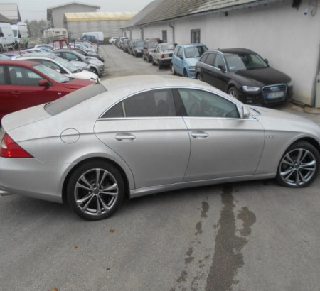 Mercedes-Benz CLS 350 AUT, letnik 2005