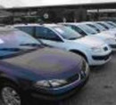 Osebna vozila Renault, Fiat, Ford, Audi, traktor Deutz, prikolice, dvigalo, stroj za montažo pnevmatik - možen posamičen nakup (cene od 200 € do 9.900 €)